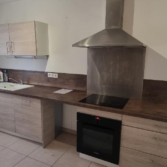  BIEN CHEZ VOUS : Maison / Villa | PONT-SUR-YONNE (89140) | 115 m2 | 900 € 