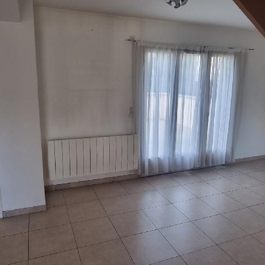  BIEN CHEZ VOUS : Maison / Villa | PONT-SUR-YONNE (89140) | 115 m2 | 900 € 