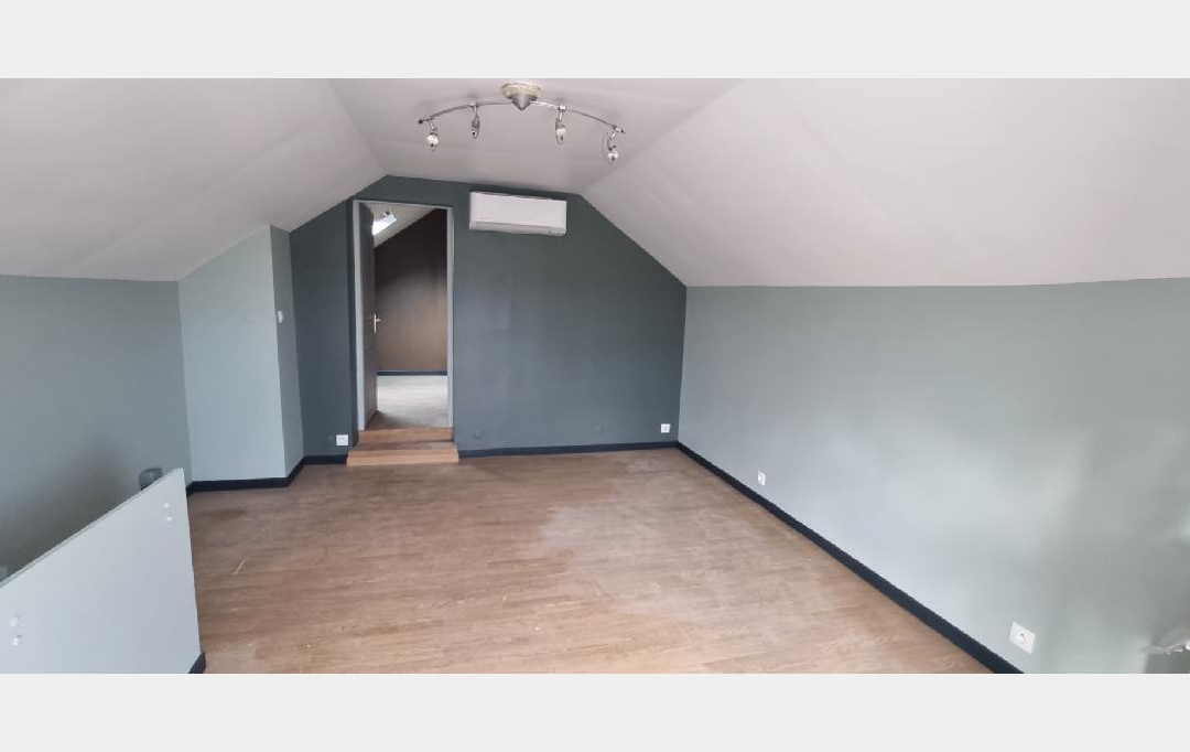 BIEN CHEZ VOUS : Maison / Villa | VILLEPERROT (89140) | 55 m2 | 690 € 