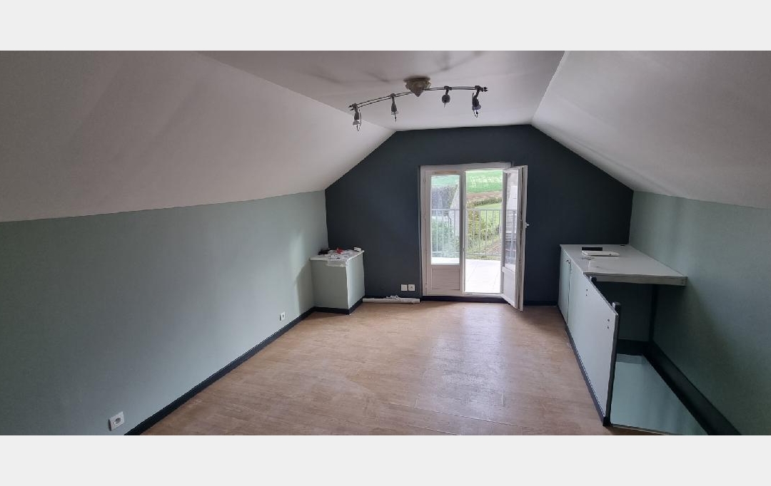 BIEN CHEZ VOUS : Maison / Villa | VILLEPERROT (89140) | 55 m2 | 690 € 
