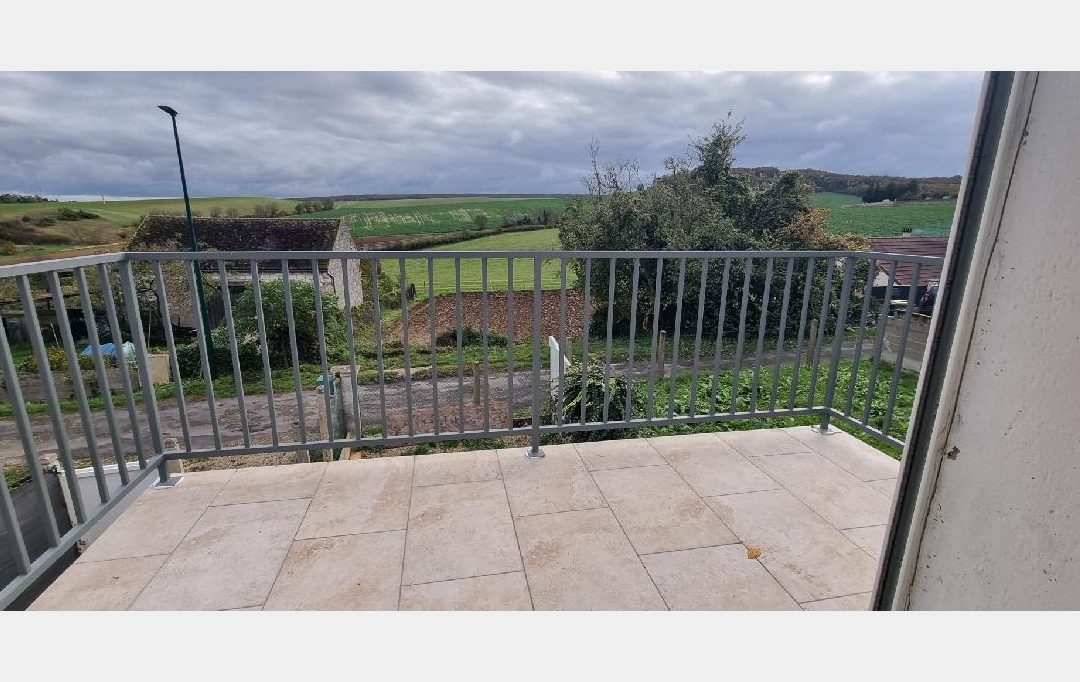 BIEN CHEZ VOUS : Maison / Villa | VILLEPERROT (89140) | 55 m2 | 690 € 