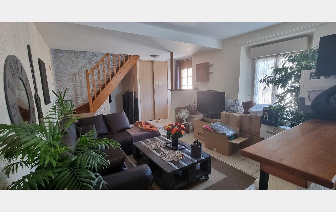 BIEN CHEZ VOUS : Maison / Villa | PONT-SUR-YONNE (89140) | 55 m2 | 645 € 