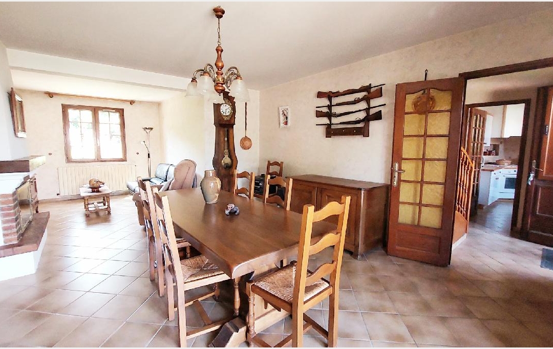 BIEN CHEZ VOUS : Maison / Villa | PONT-SUR-YONNE (89140) | 120 m2 | 219 000 € 