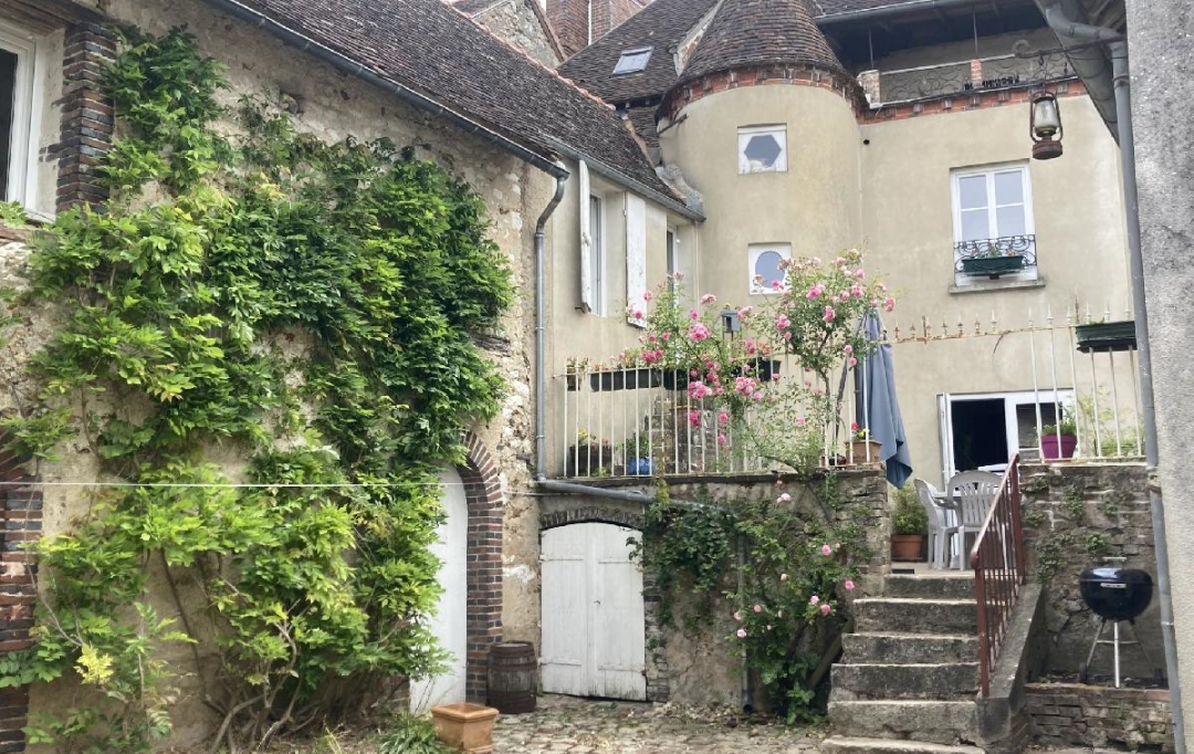 BIEN CHEZ VOUS : Maison / Villa | VILLEVALLIER (89330) | 210 m2 | 269 000 € 