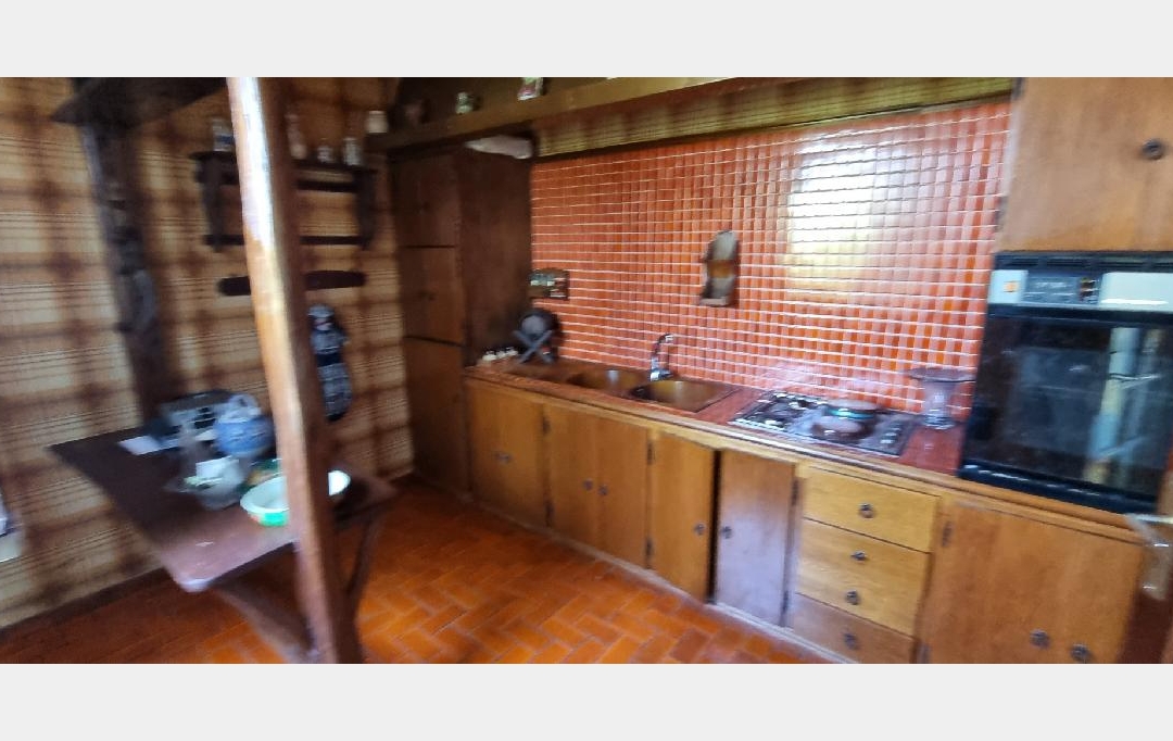 BIEN CHEZ VOUS : Maison / Villa | VILLEBLEVIN (89340) | 164 m2 | 133 000 € 