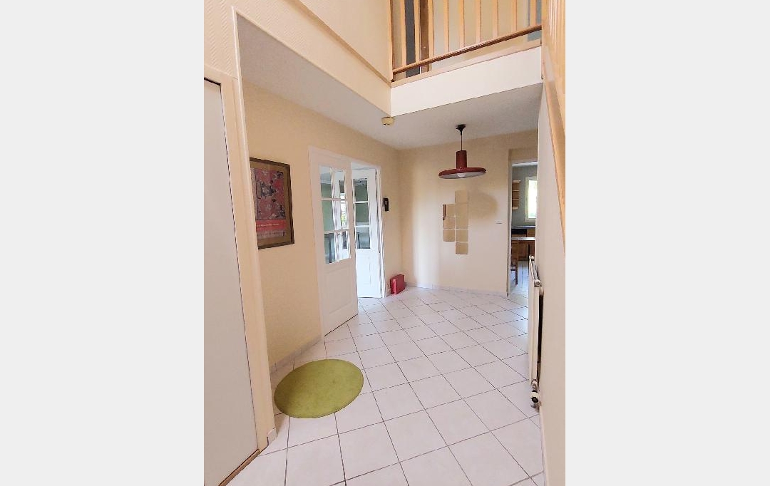 BIEN CHEZ VOUS : Maison / Villa | PONT-SUR-YONNE (89140) | 142 m2 | 235 000 € 