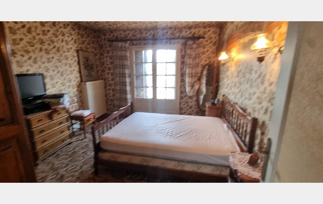 BIEN CHEZ VOUS : Maison / Villa | CHAMPIGNY (89340) | 125 m2 | 128 000 € 