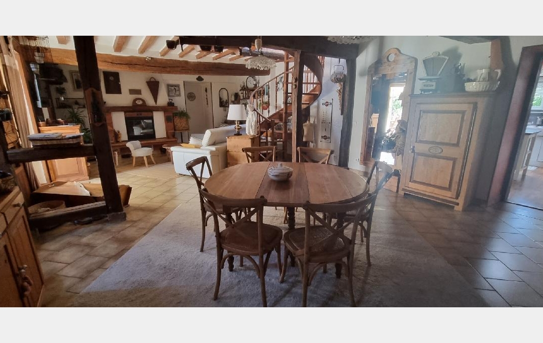 BIEN CHEZ VOUS : House | PONT-SUR-YONNE (89140) | 170 m2 | 272 000 € 