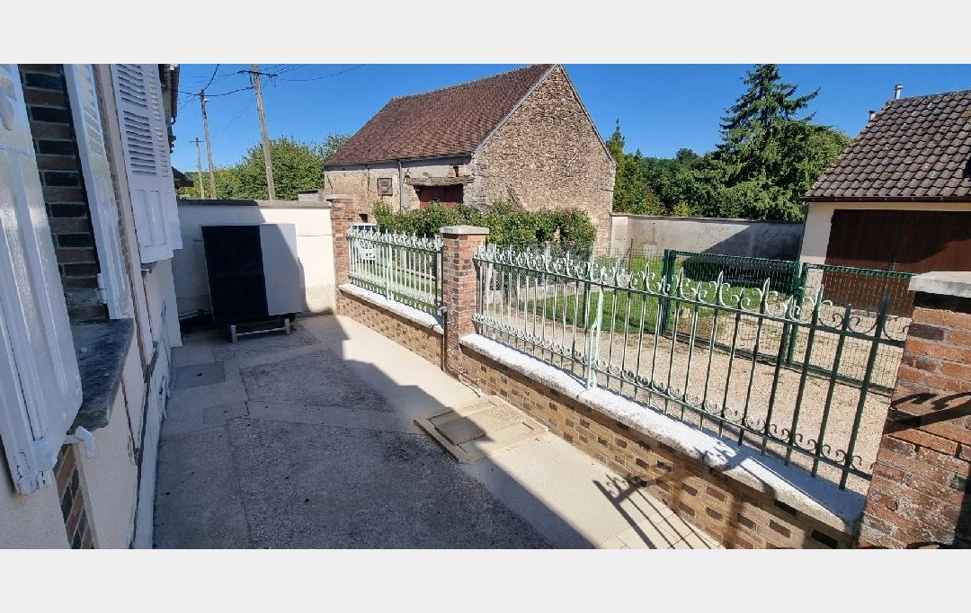 BIEN CHEZ VOUS : Maison / Villa | LIXY (89140) | 70 m2 | 148 000 € 