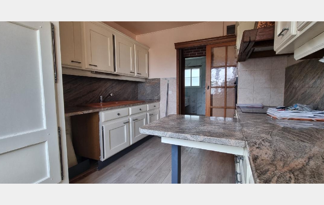 BIEN CHEZ VOUS : Maison / Villa | VILLENAVOTTE (89140) | 106 m2 | 244 000 € 