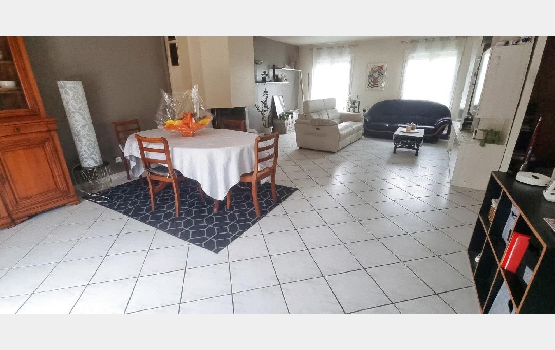 BIEN CHEZ VOUS : Maison / Villa | PONT-SUR-YONNE (89140) | 135 m2 | 267 000 € 