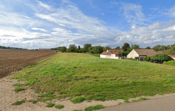  BIEN CHEZ VOUS Terrain | CHAMPIGNY (89340) | 1 000 m2 | 46 000 € 