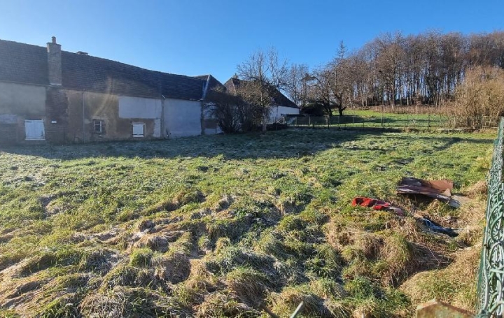 Terrain MARAYE-EN-OTHE 380 m2 19 500 € Terrain MARAYE-EN-OTHE 380 m2 19 500 €