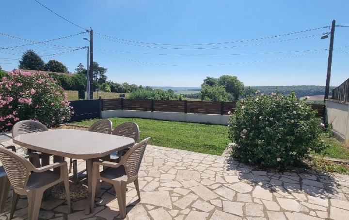 Maison   PONT-SUR-YONNE  150 m2 235 000 € 