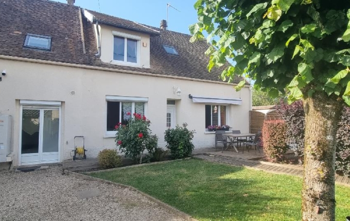 Maison   SAINT-SEROTIN  116 m2 180 000 € 